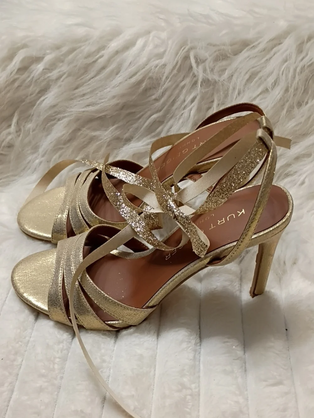 Kurt Geiger London Festive Metallic Gold High Heel Sandals SZ EU 36 W/flaw